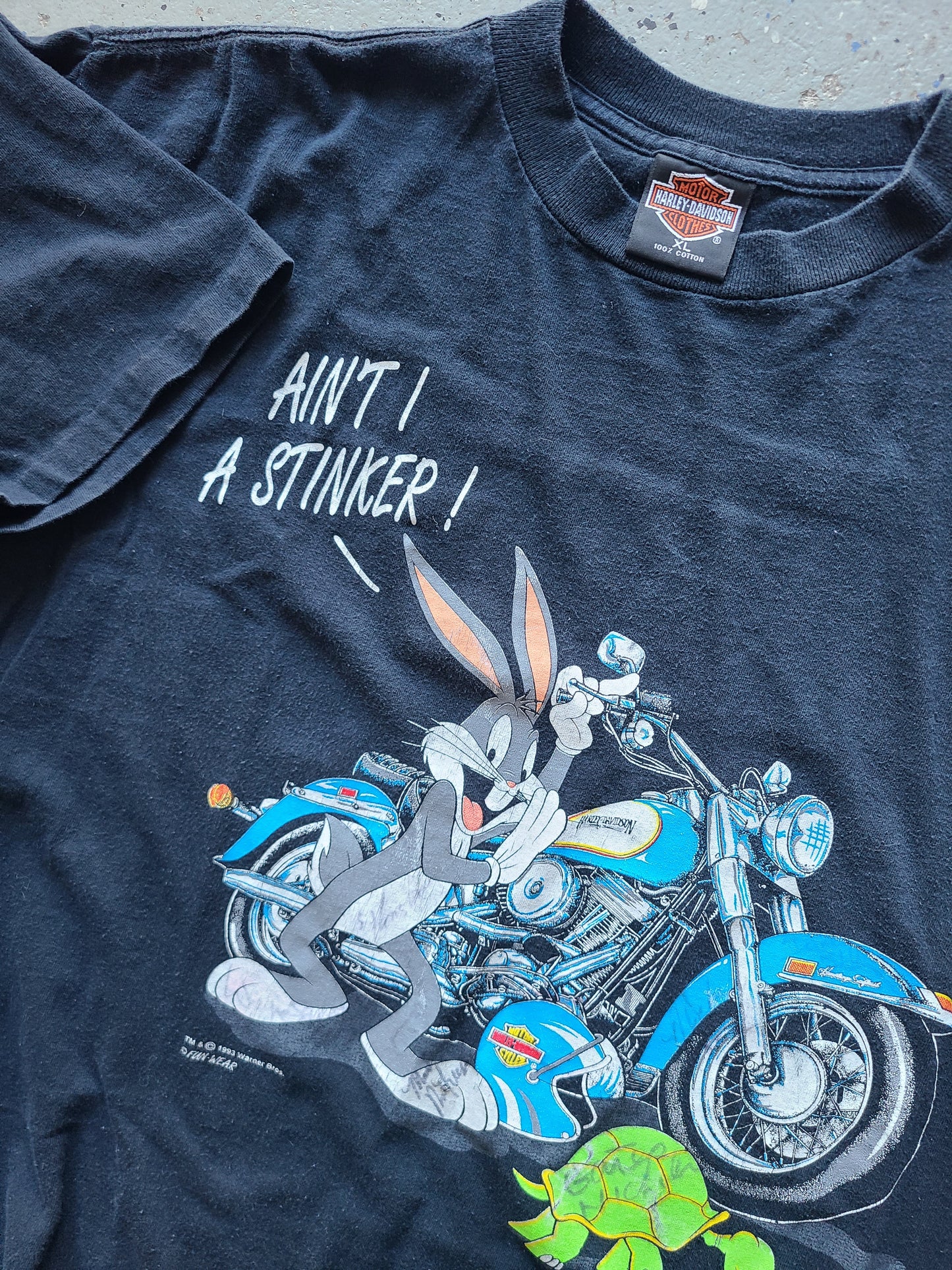 1993 Harley Davidson x Warner Bros Bugs Bunny "Ain't I A Stinker !" Tee Size XL