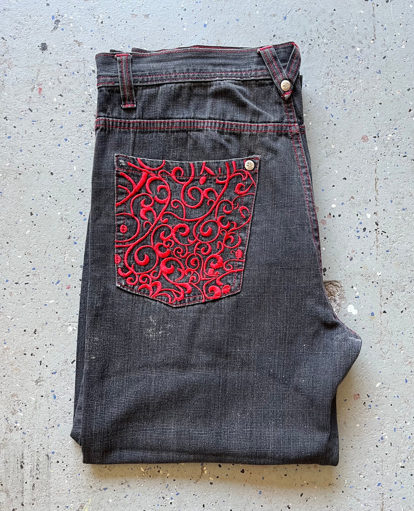 MGI Denim Red Vine Mega Jean Size 38x34