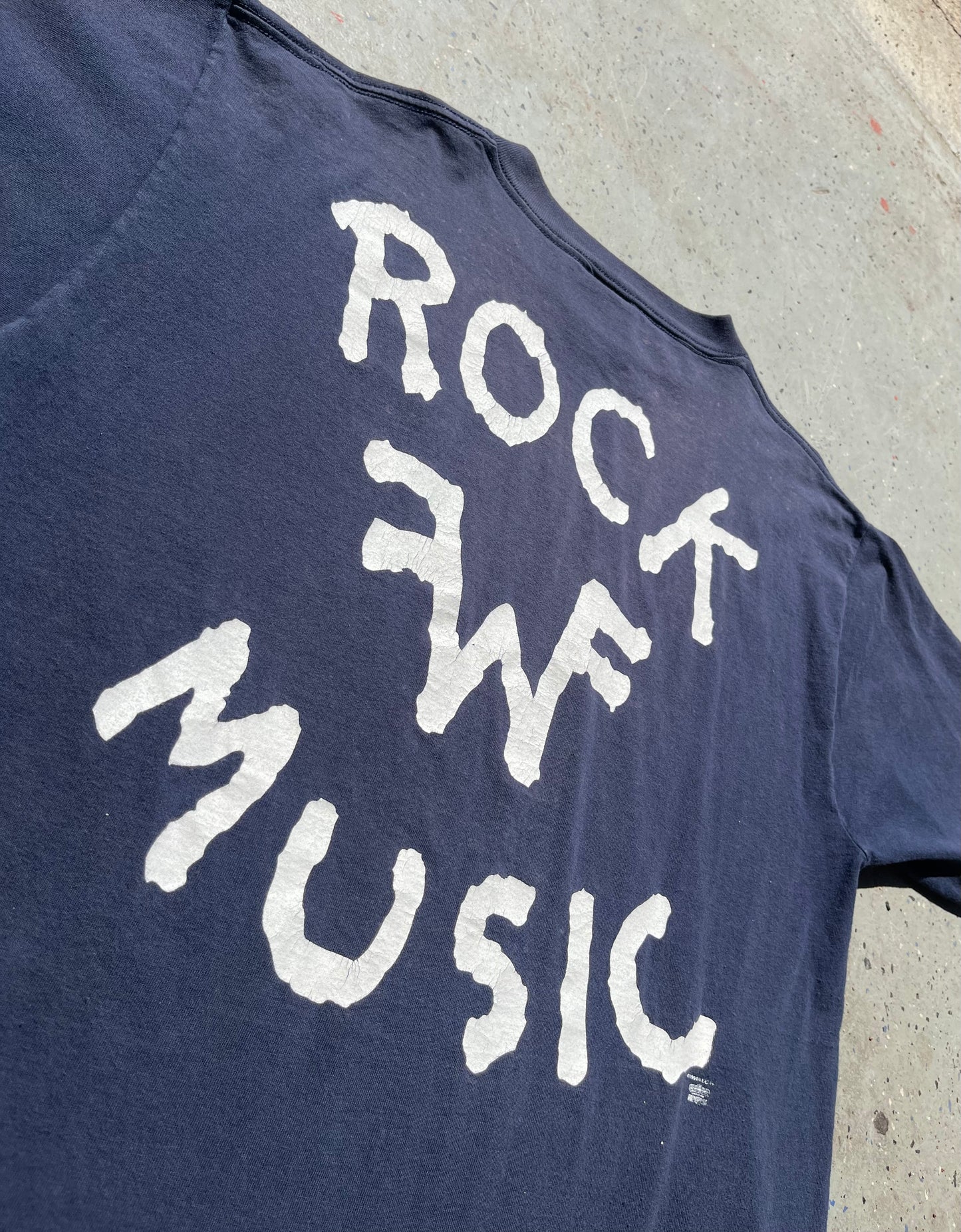 RARE 1994 Weezer “Rock Music” T-shirt Size X-Large