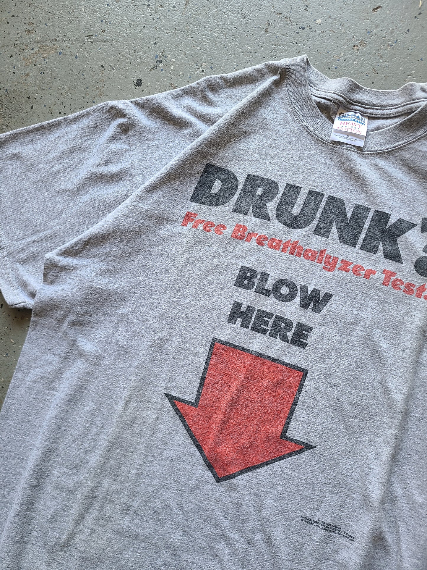 1998 Parody t-shirt "Drunk? Free breathalyzer test, blow here" Size XL