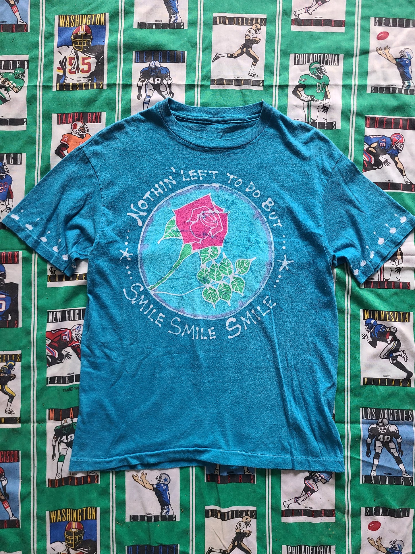 RARE Grateful Dead "Nothing Left To Do But Smile" Batik T-shirt Size small/medium