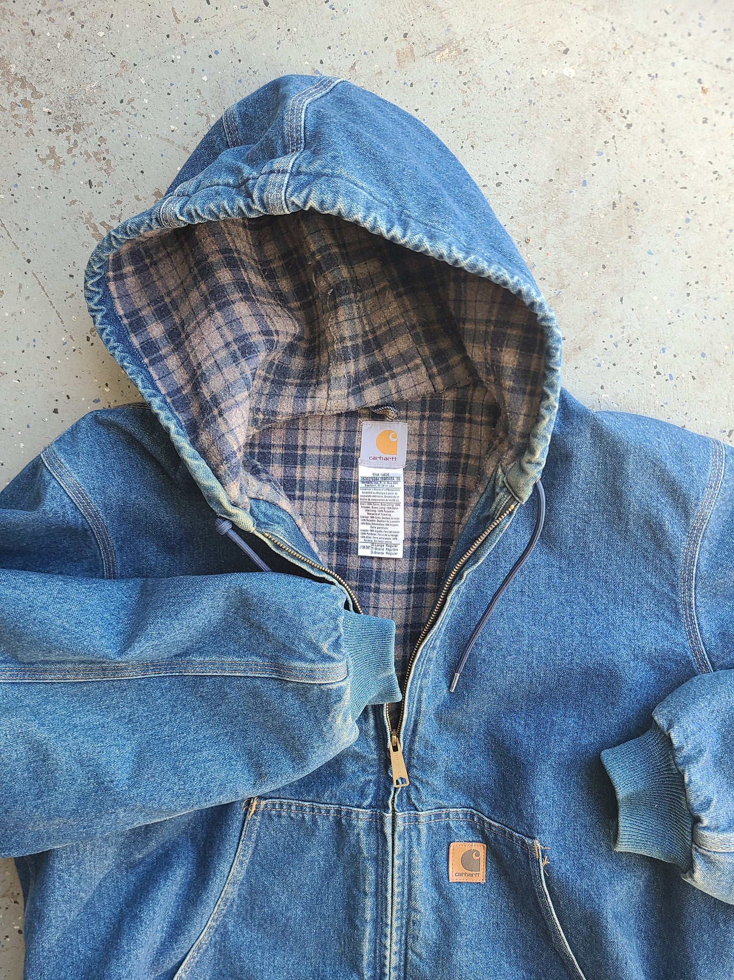 90s denim carhartt hooded jacket J138 DST Size XL