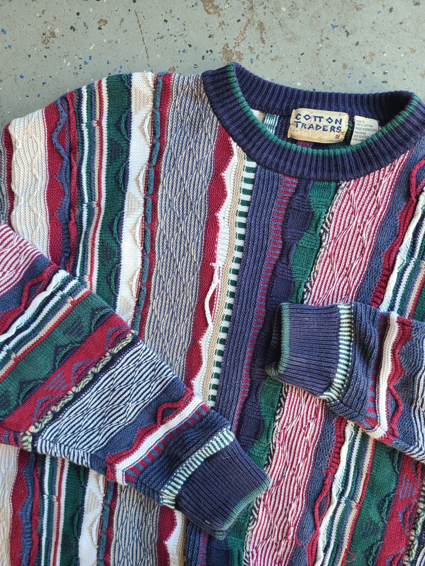 90s Cotton Traders (Coogi style) 3d Knit Sweater Size Large