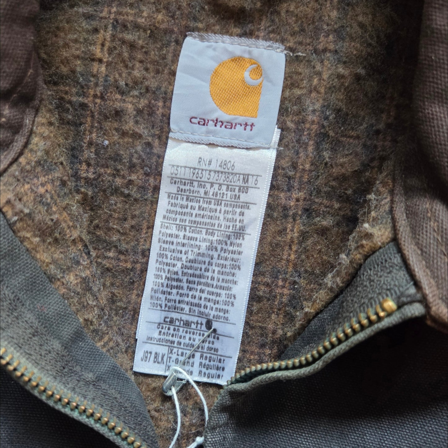 Black Carhartt Detroit jacket J97 BLK size XL