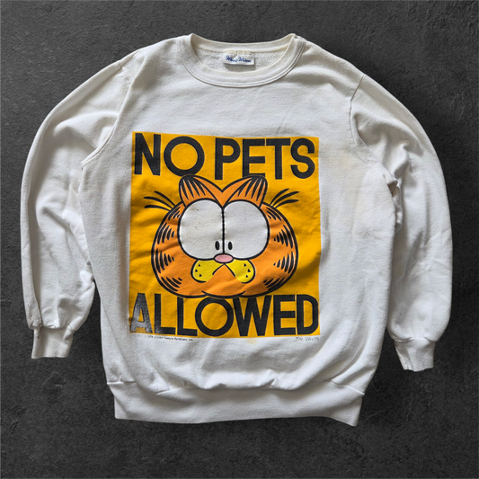 1978 Garfield "No Pets Allowed" crewneck sweater