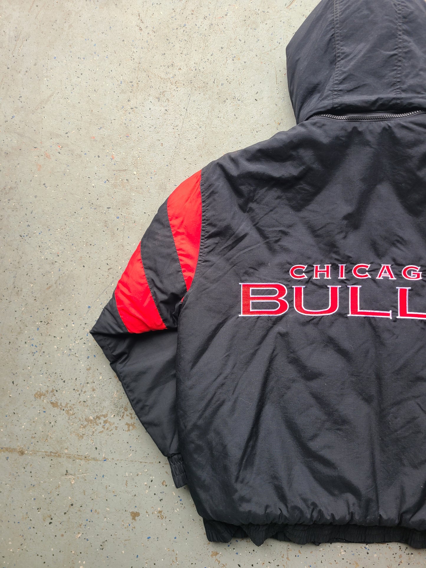 90s NBA LOGO 7 Chicago Bulls  puffer coat Size XL