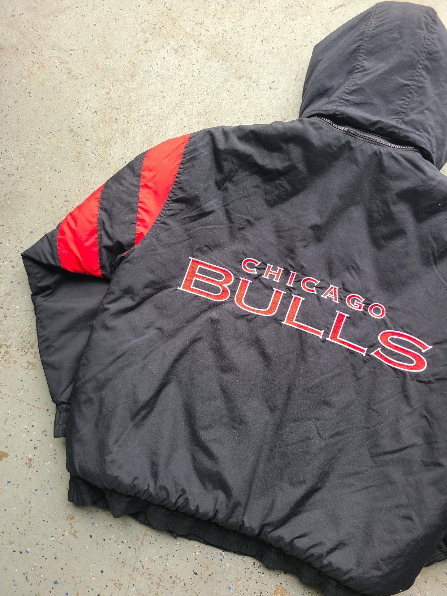 90s NBA LOGO 7 Chicago Bulls  puffer coat Size XL